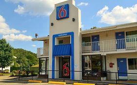 Motel 6 Braintree